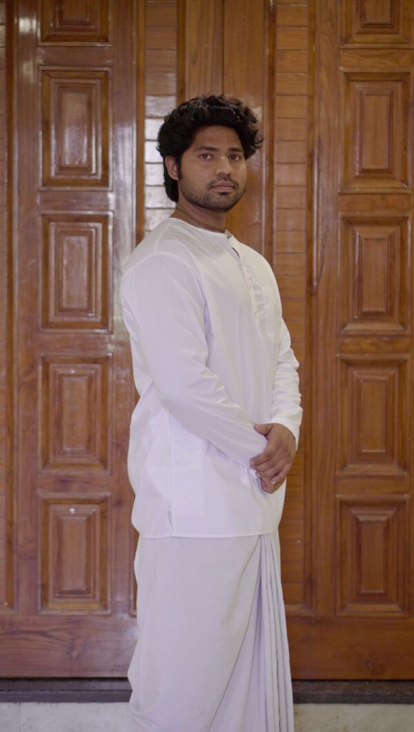 White Cotton Kurta for Men with Round Neck